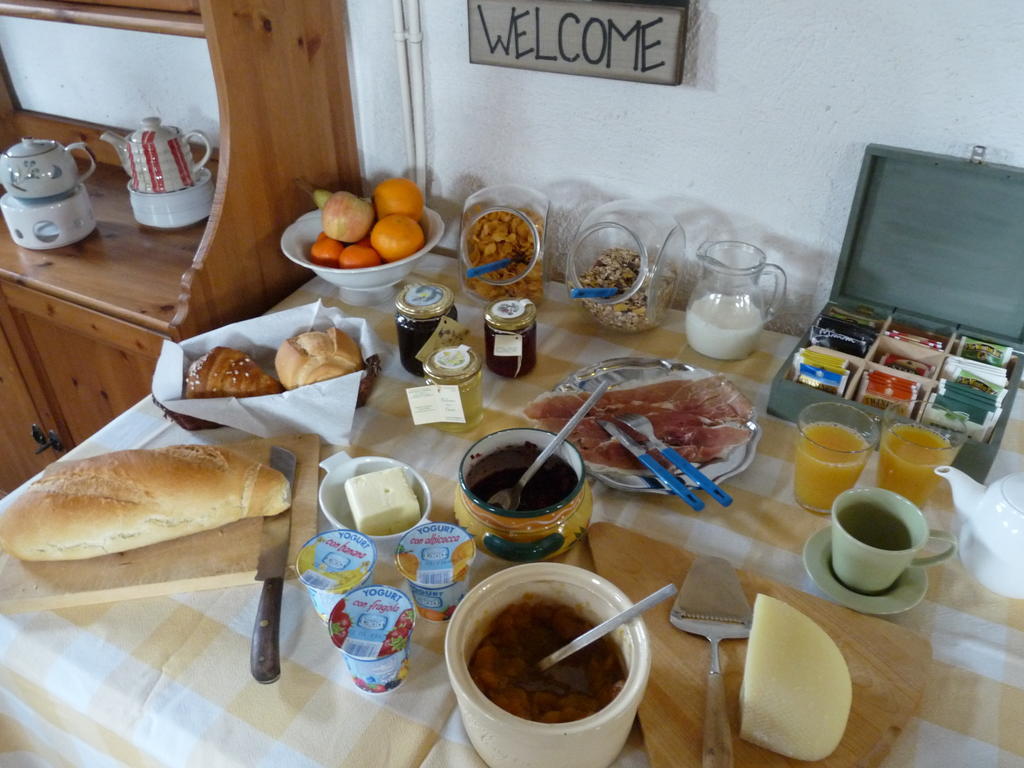 La Girandola Acomodação com café da manhã Cupramontana Quarto foto